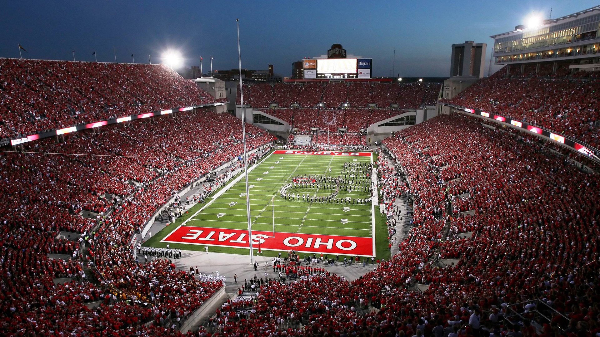 回顾高尔夫年度十大高光球洞，高尔夫球洞直径多少cm